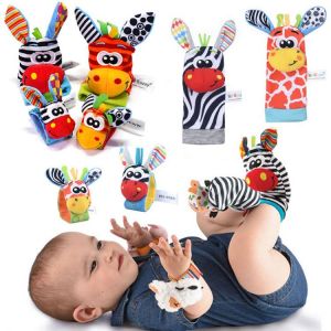 ועוד מוצרים שווים ♥️ Babyies and mommy shop צעצועים  גרבי רעשן לתינוק - לתינוק ולאם